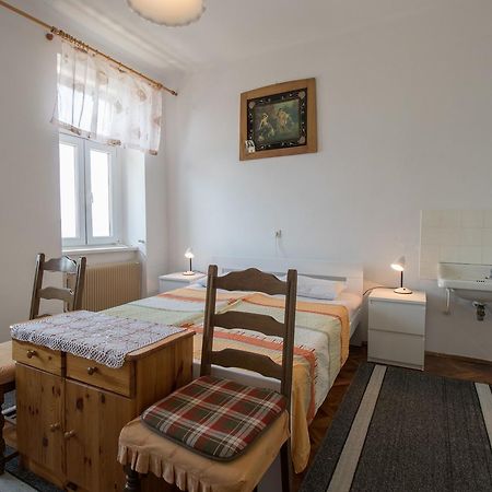 Apartments Josip By The Sea Novi Vinodolski Kültér fotó