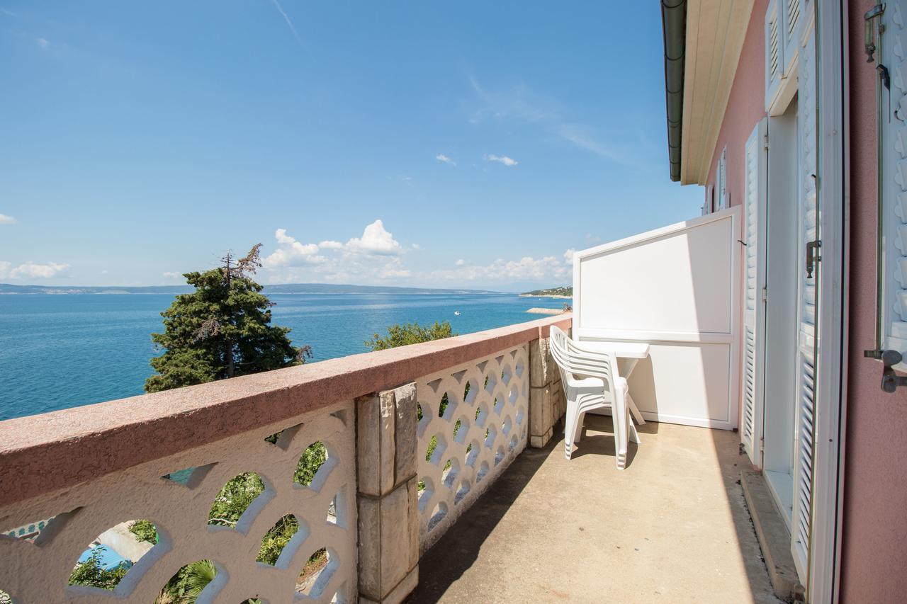 Apartments Josip By The Sea Novi Vinodolski Kültér fotó