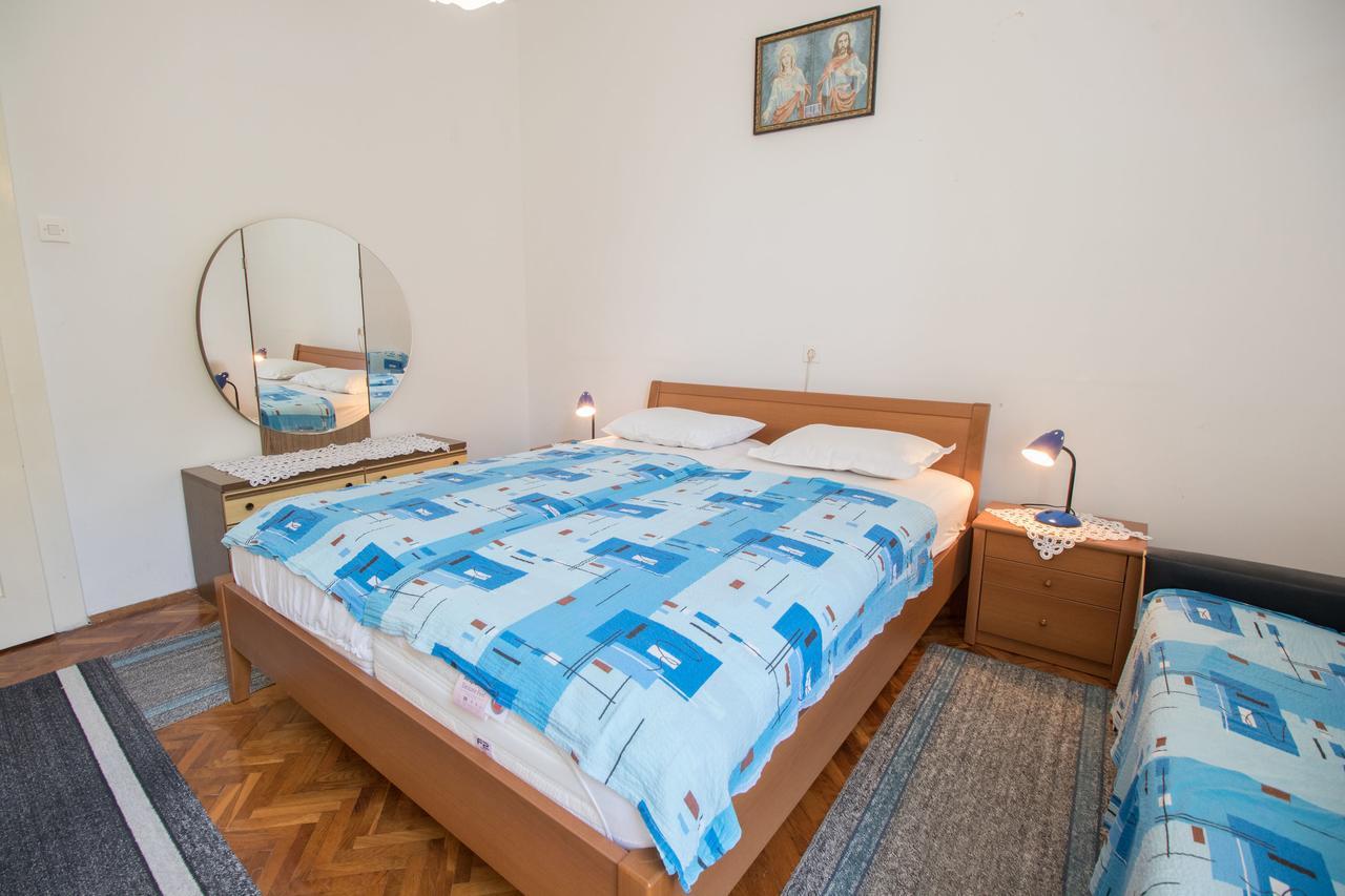 Apartments Josip By The Sea Novi Vinodolski Kültér fotó