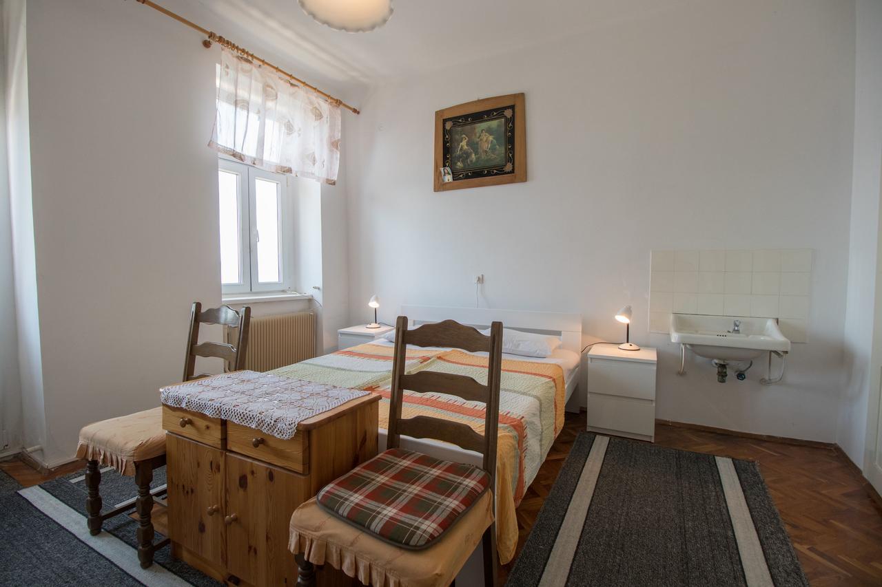 Apartments Josip By The Sea Novi Vinodolski Kültér fotó